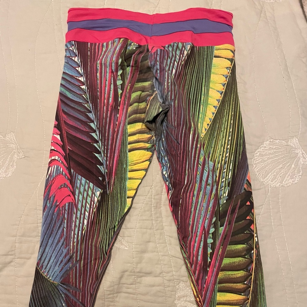Designer leggings